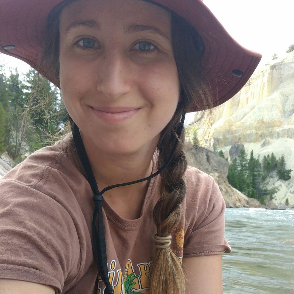 Meet your Posher, Amelia